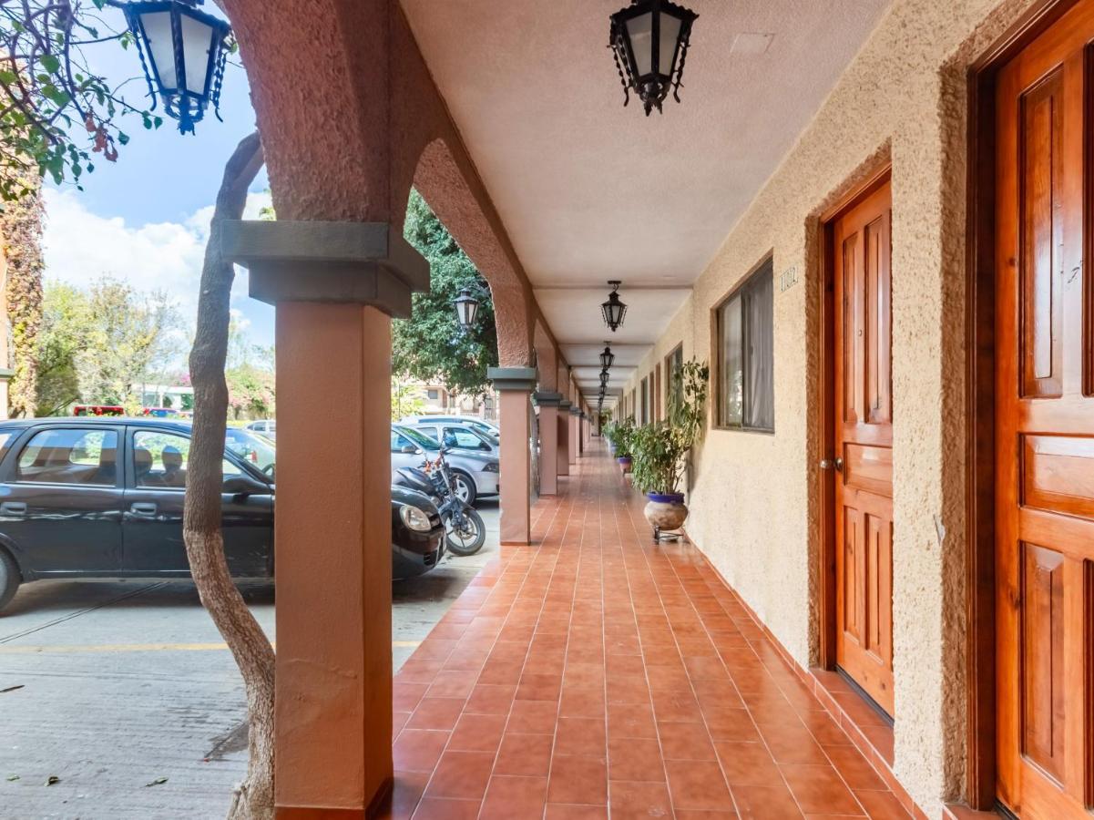Capital O Mansion Los Arcos, 圣路易斯波托西 外观 照片